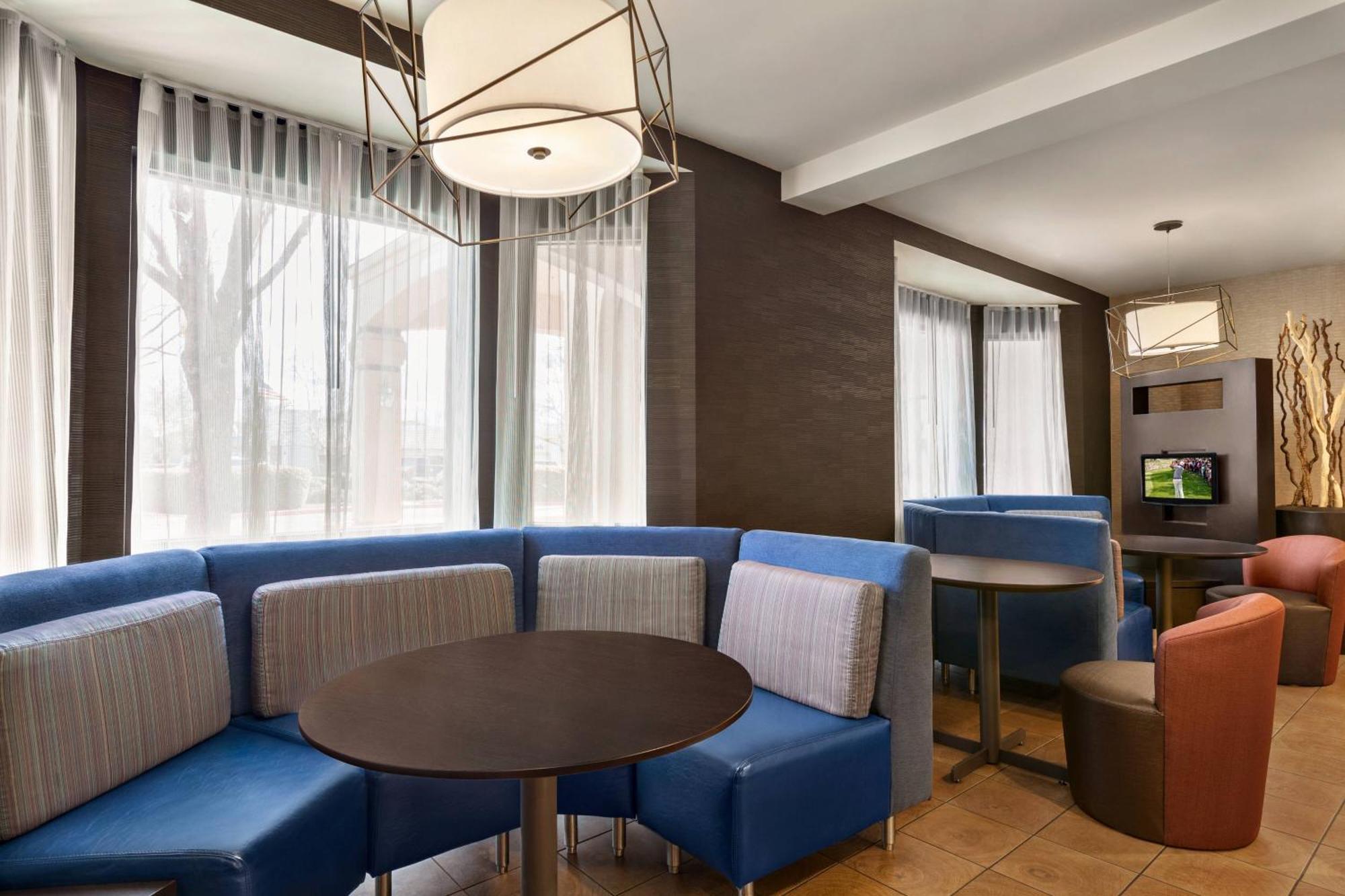 Courtyard By Marriott San Jose South/Morgan Hill Hotel Eksteriør billede