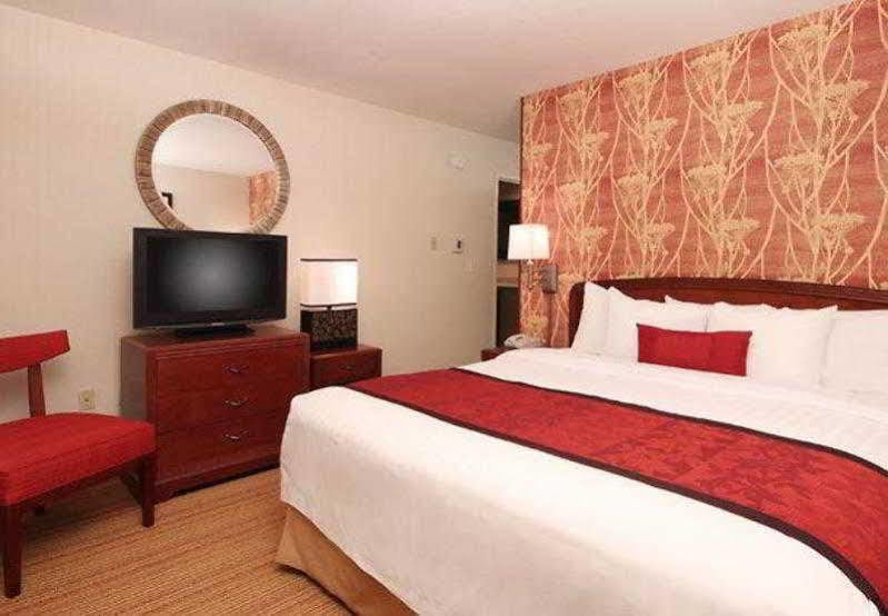 Courtyard By Marriott San Jose South/Morgan Hill Hotel Eksteriør billede